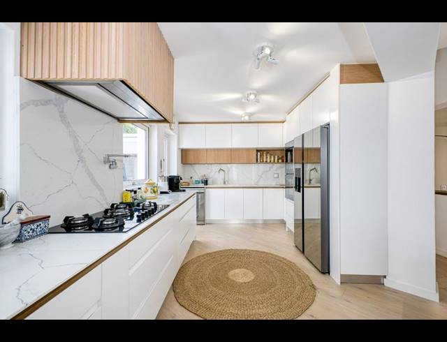 3 BEDROOM PROPERTY TO RENT IN LONEHILL